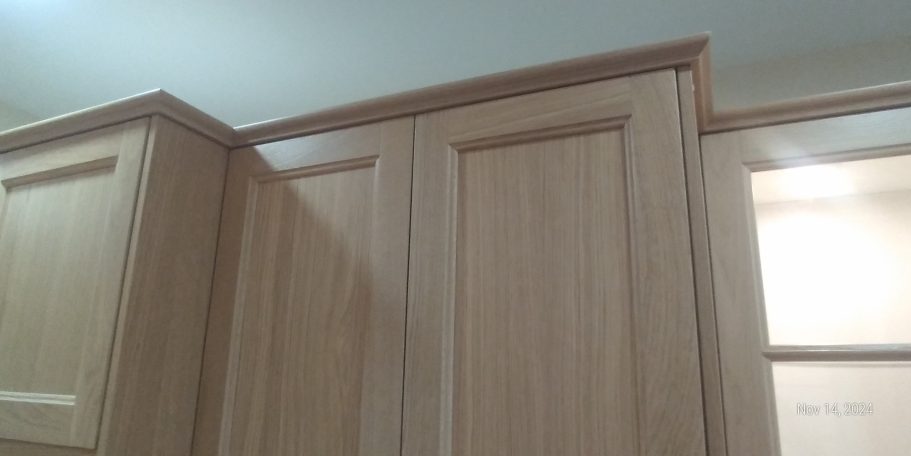 IKEA - Upper Deco Strip